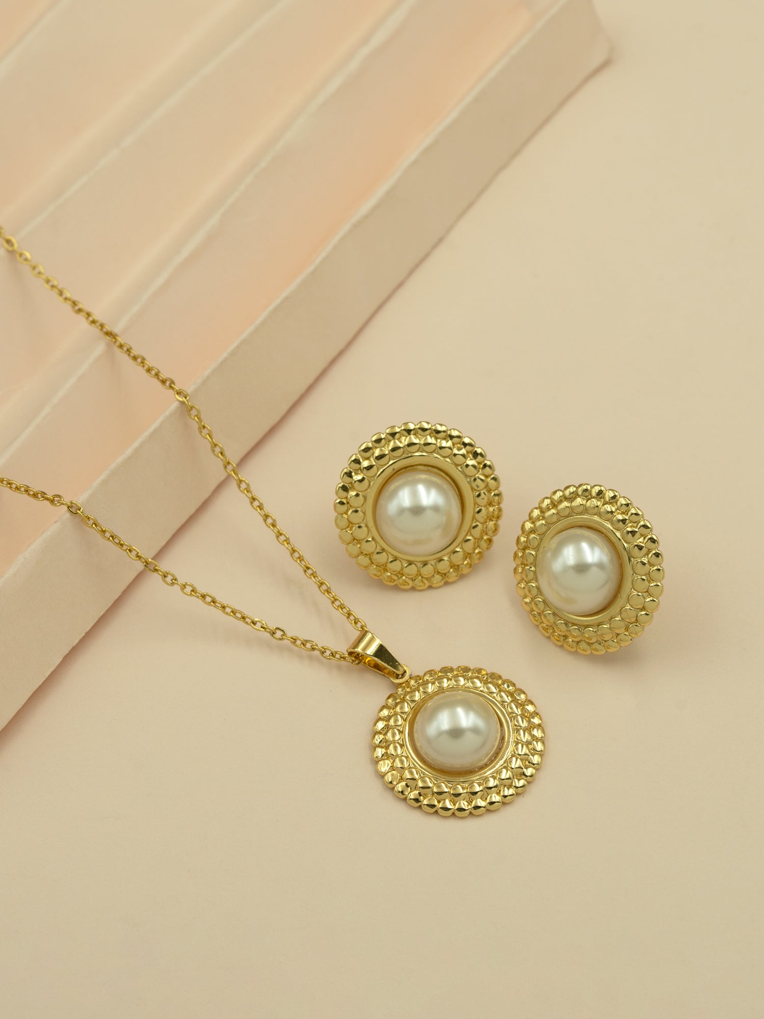 Artklim Pearl Radiance Anti Tarnish Jewelry Set