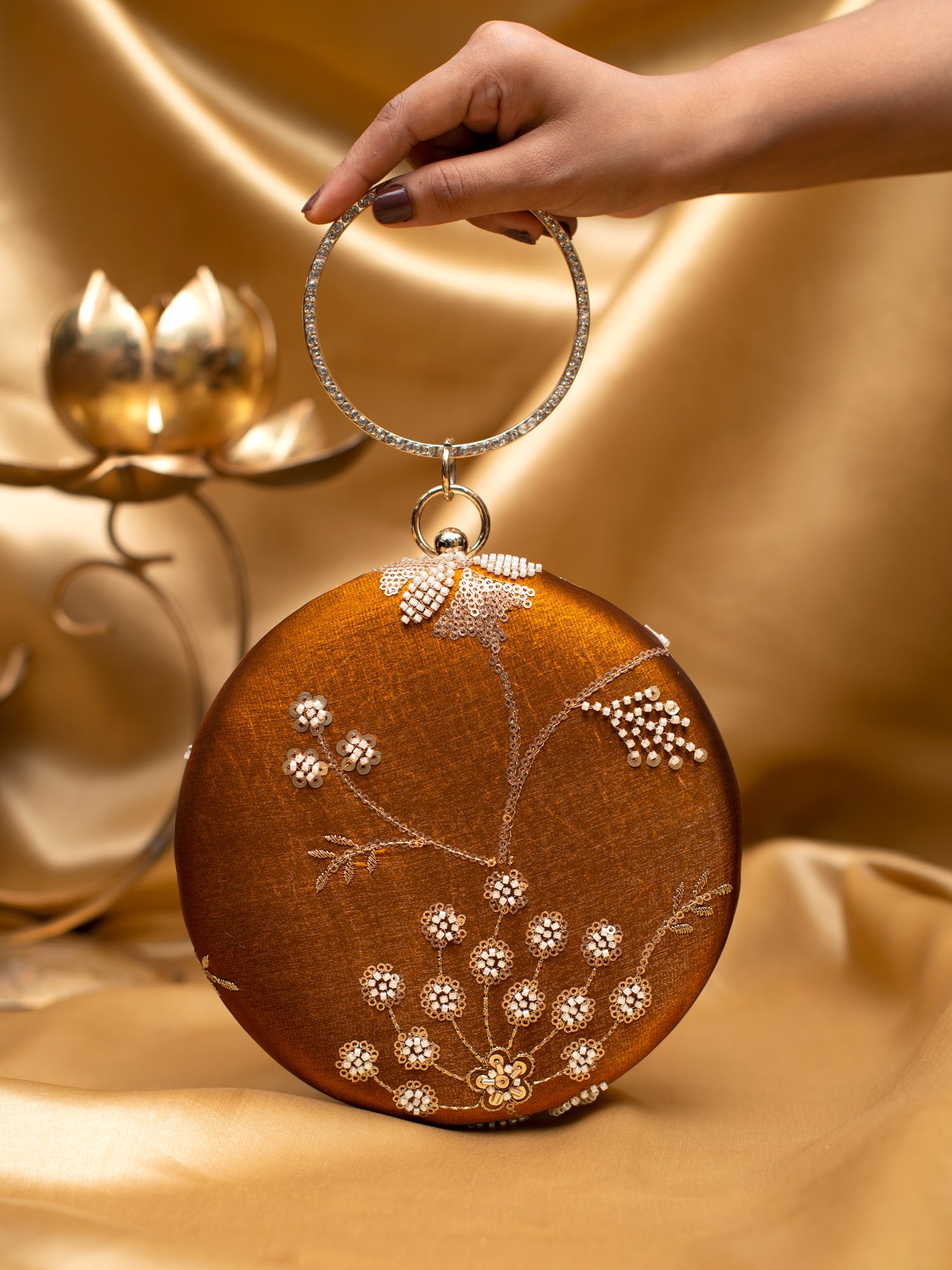 Artklim Branches Blooming in Autumn Glow Round Clutch