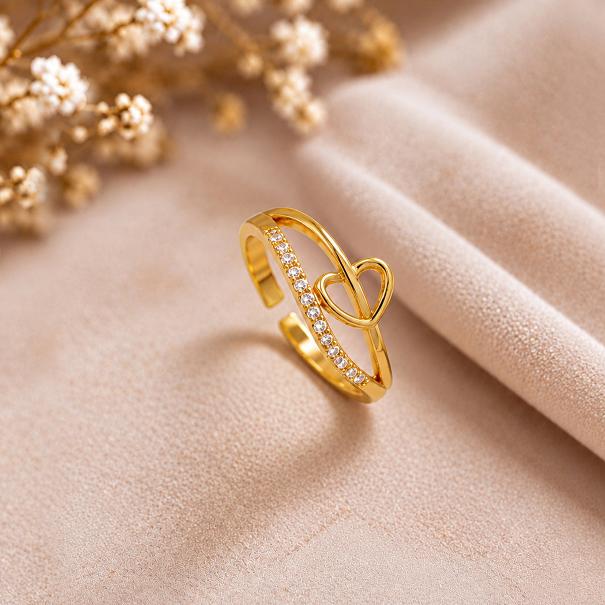 Artklim Elegant Heart Outline Crystal Gold-Tone Anti-Tarnish Ring