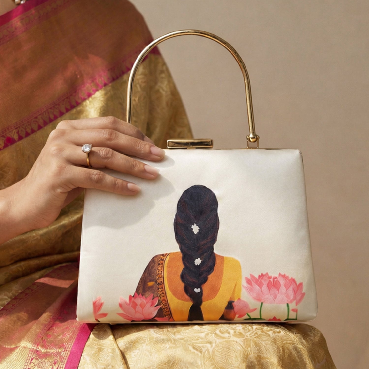 Artklim Flower Lady Printed Clutch