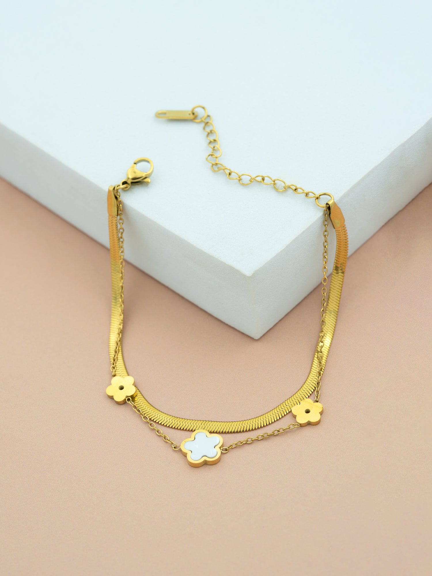 Artklim Gold Plated Anti Tarnish Golden Bloom Chain Bracelet