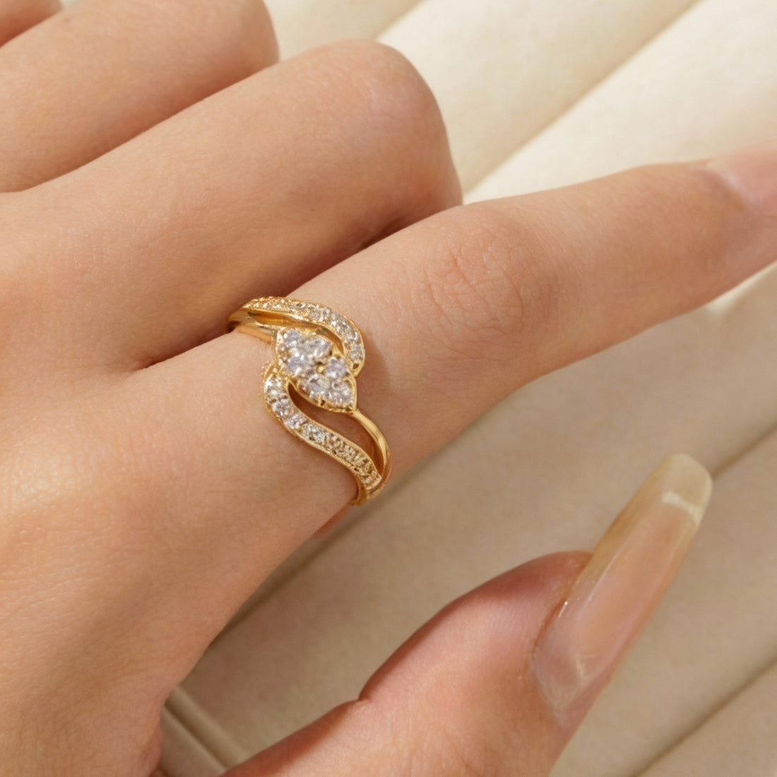 Artklim Gold-Plated Swirl Spark Anti-Tarnish Ring