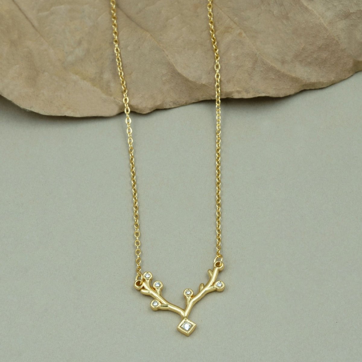 Artklim Gold Plated Designer Studded Pendant Necklace