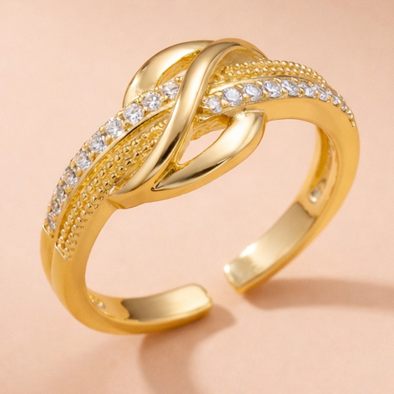 Artklim Gold-Plated Elegant Criss-Cross Design Anti-Tarnish Ring