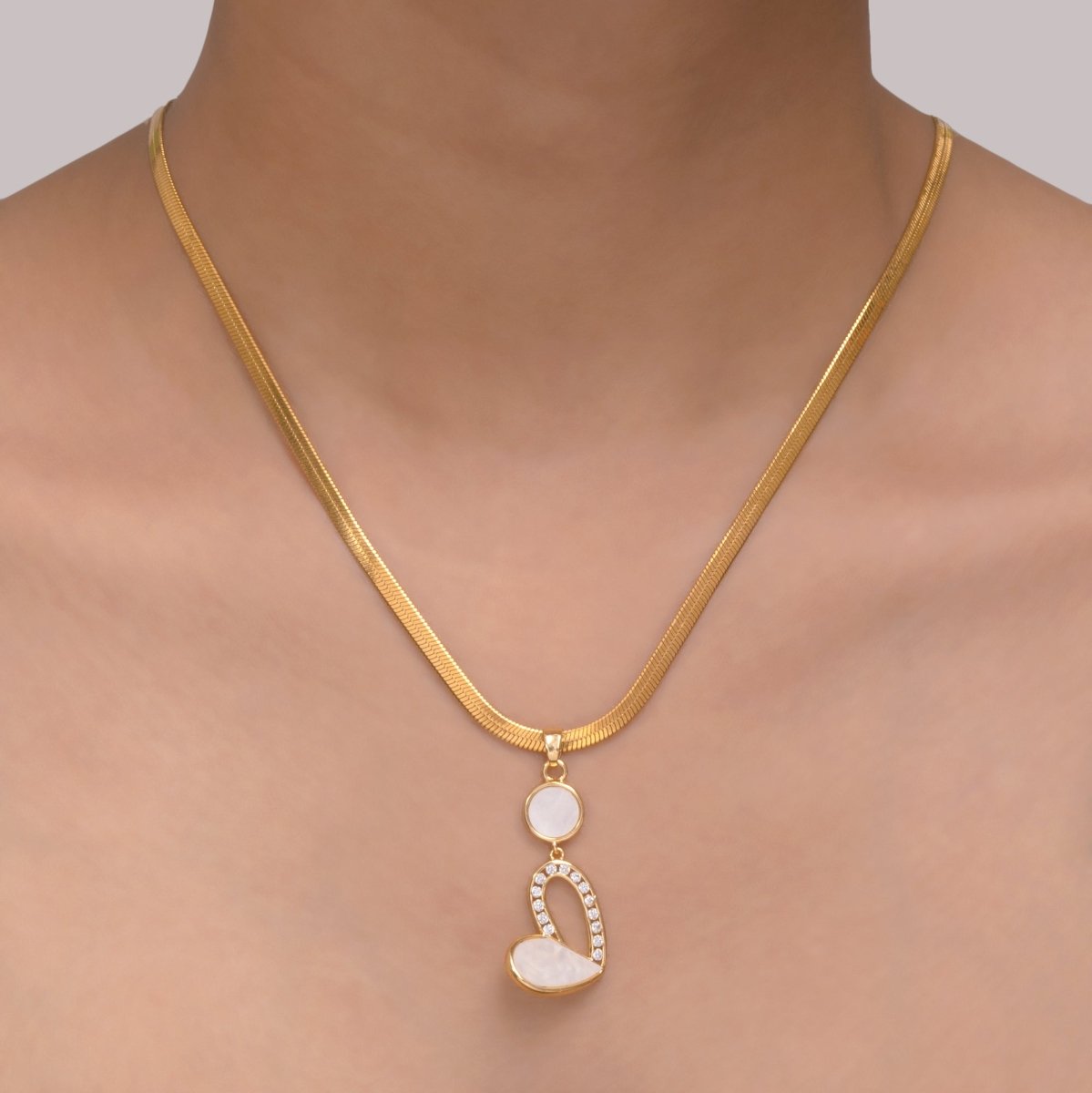 Artklim Gold Plated Circle of Love Pendant Necklace