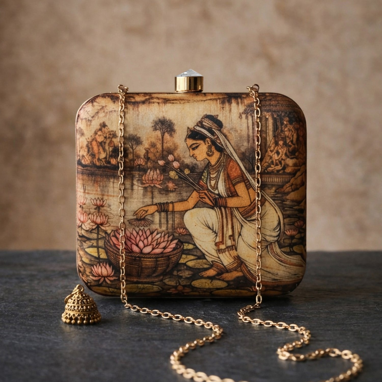 Artklim Vintage Lotus Serenity Printed Clutch