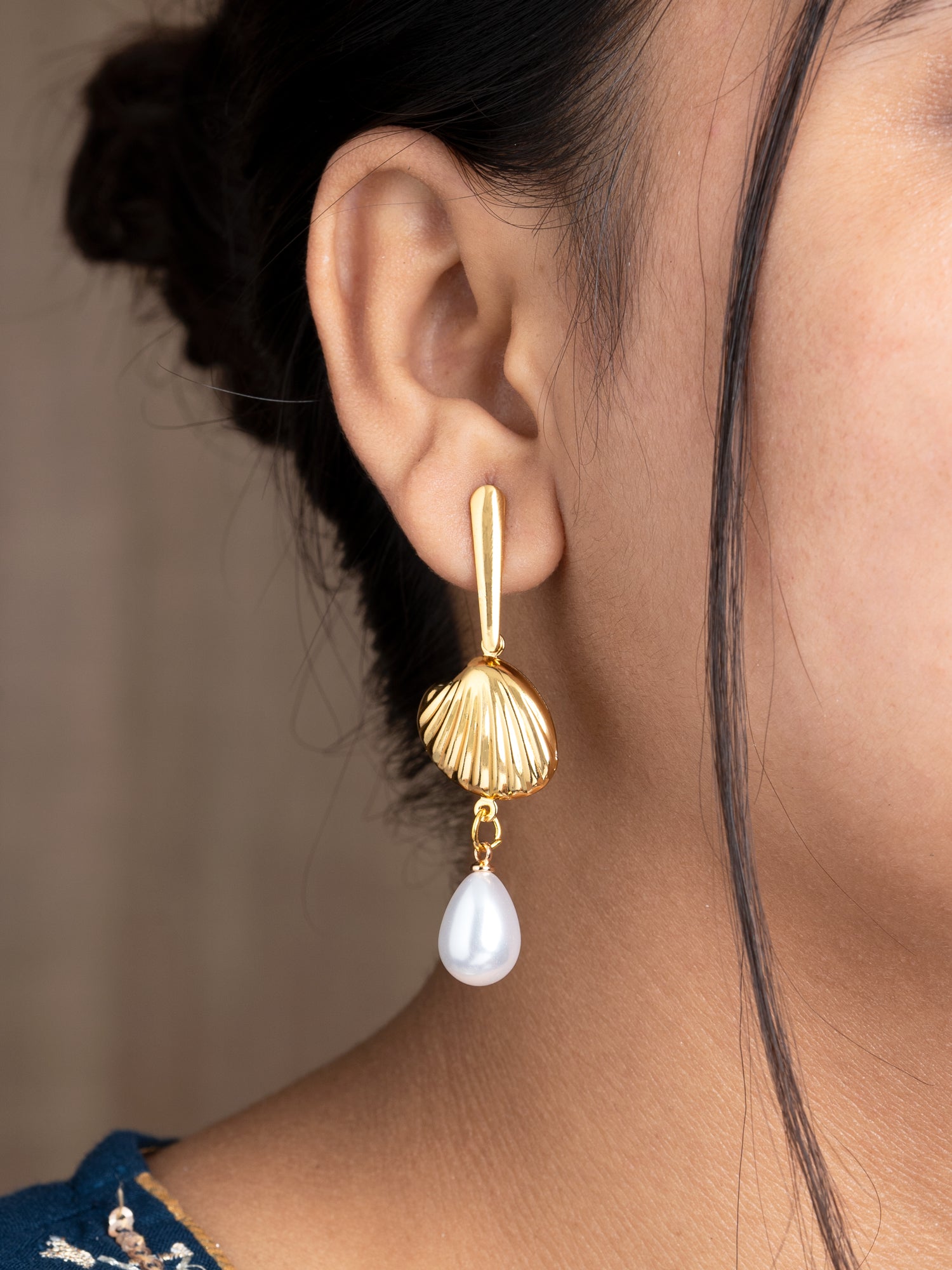 Artklim Gold Shell Pearl Drop Earrings