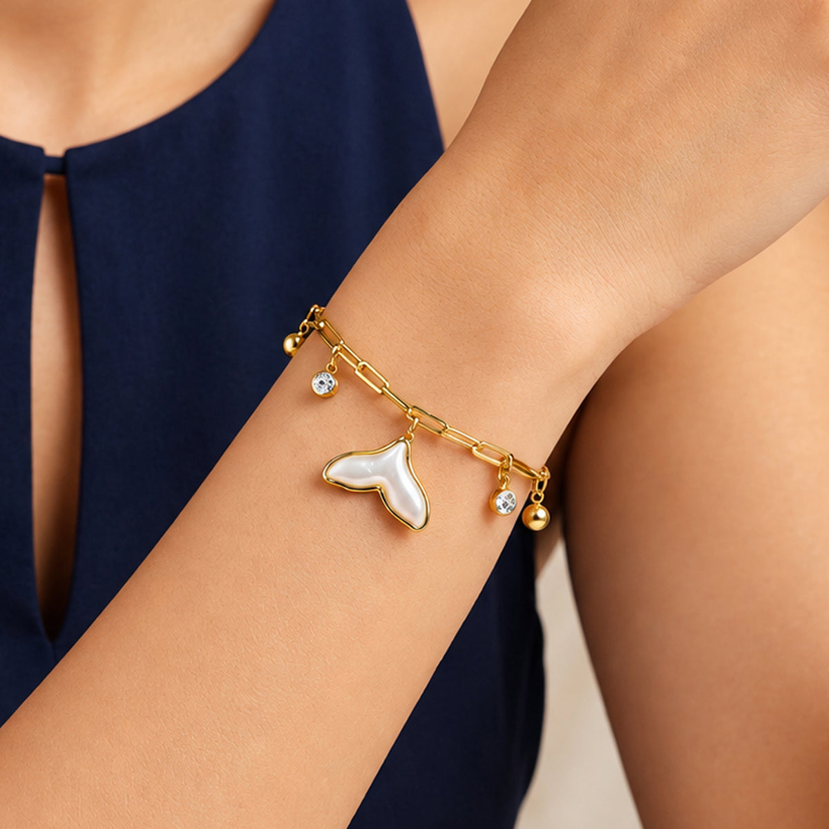 Artklim Luxe Mermaid Tail Charm Gold-Tone Anti-Tarnish Bracelet