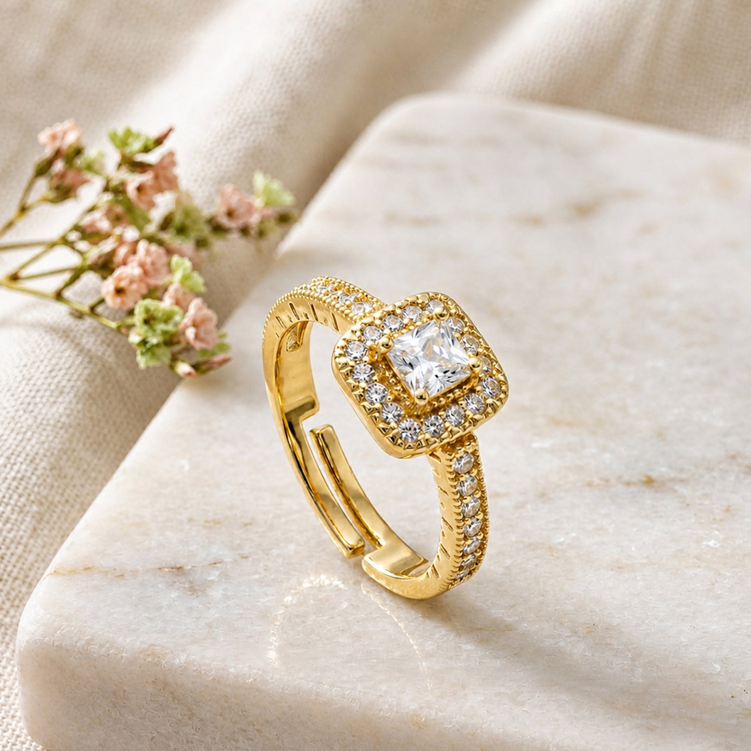 Artklim Princess Cut Halo Gold Anti-Tarnish Ring