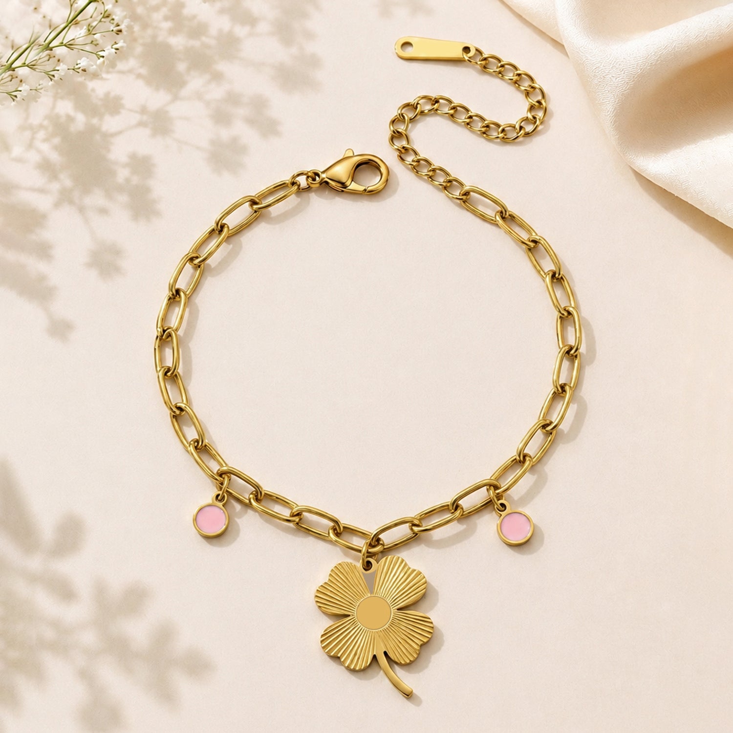 Artklim Lucky Clover Charm Gold Chain Anti-Tarnish Bracelet