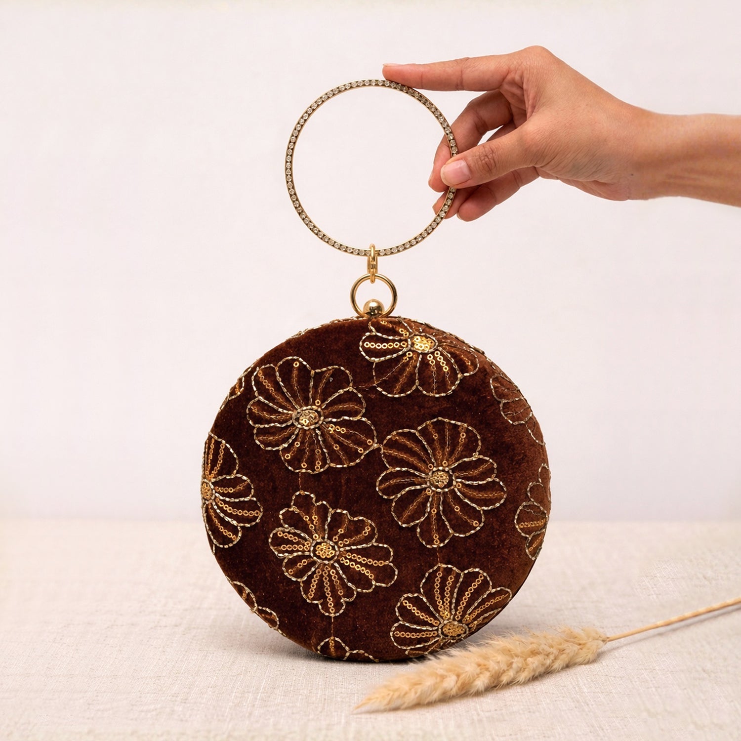 Artklim Vintage Mocha Velvet Floral Embroidery Clutch