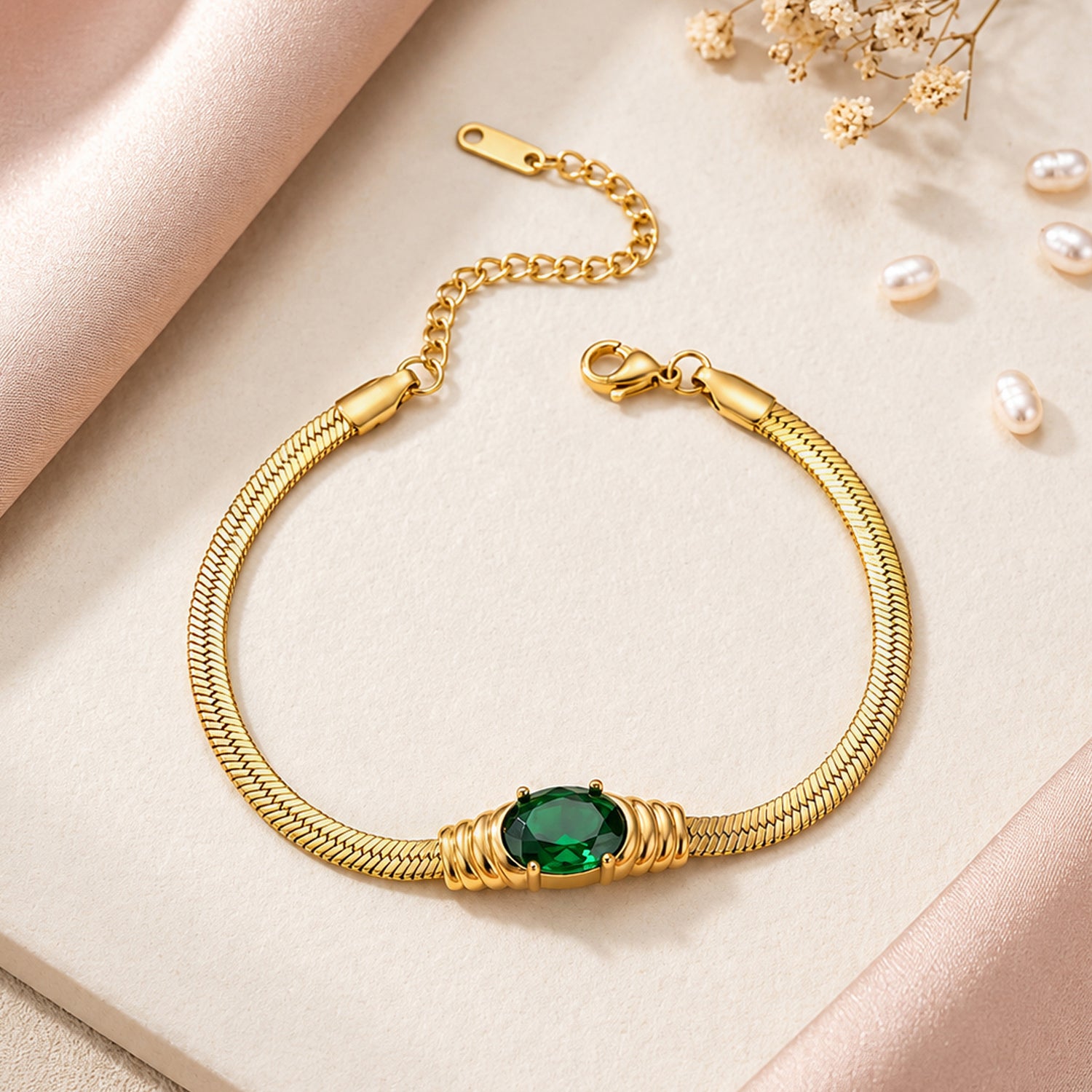 Artklim Emerald Green Stone Gold Anti-tarnish Bracelet