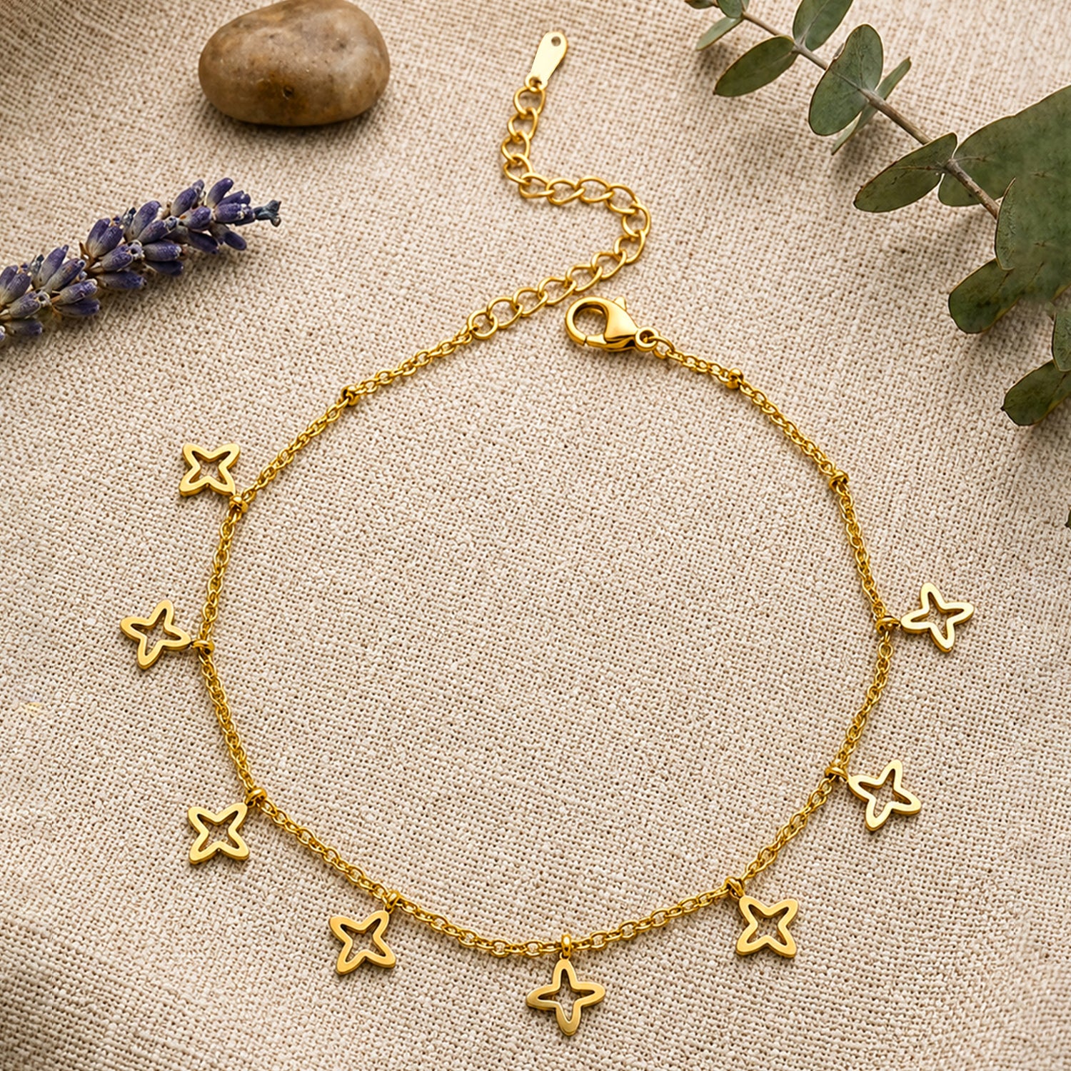 Artklim Open Clover Charm Elegant Gold Anti-Tarnish Anklet