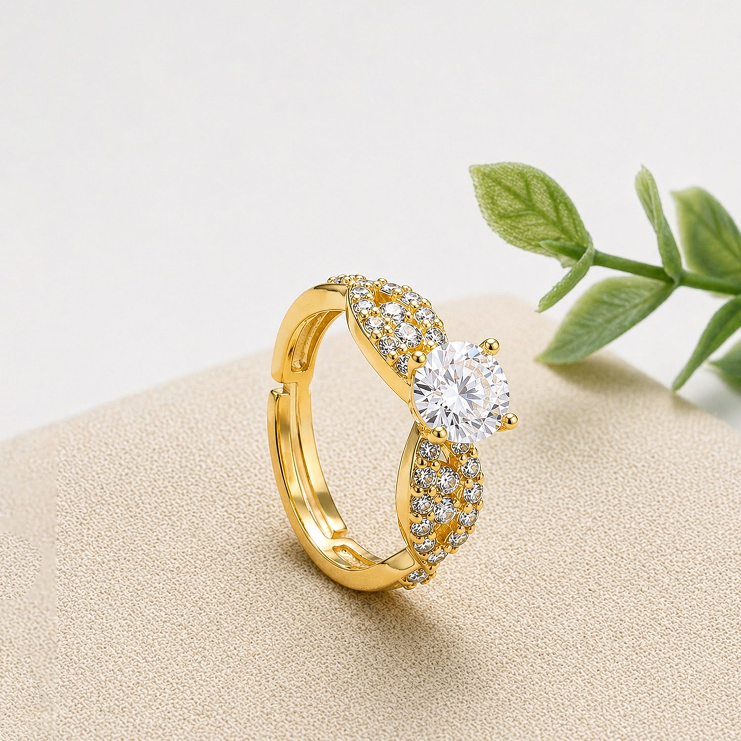 Artklim Classic Solitaire Gold Adjustable Anti-Tarnish Ring