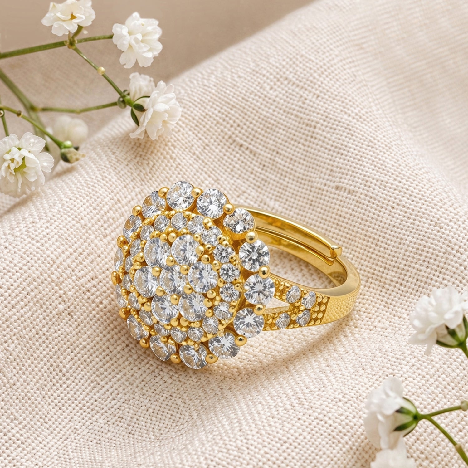 Artklim Halo Cluster Gold Statement Anti-Tarnish Ring