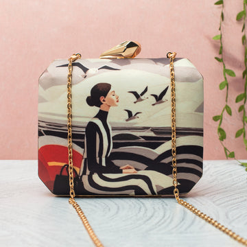 Artklim Women With Birds Printed Clutch