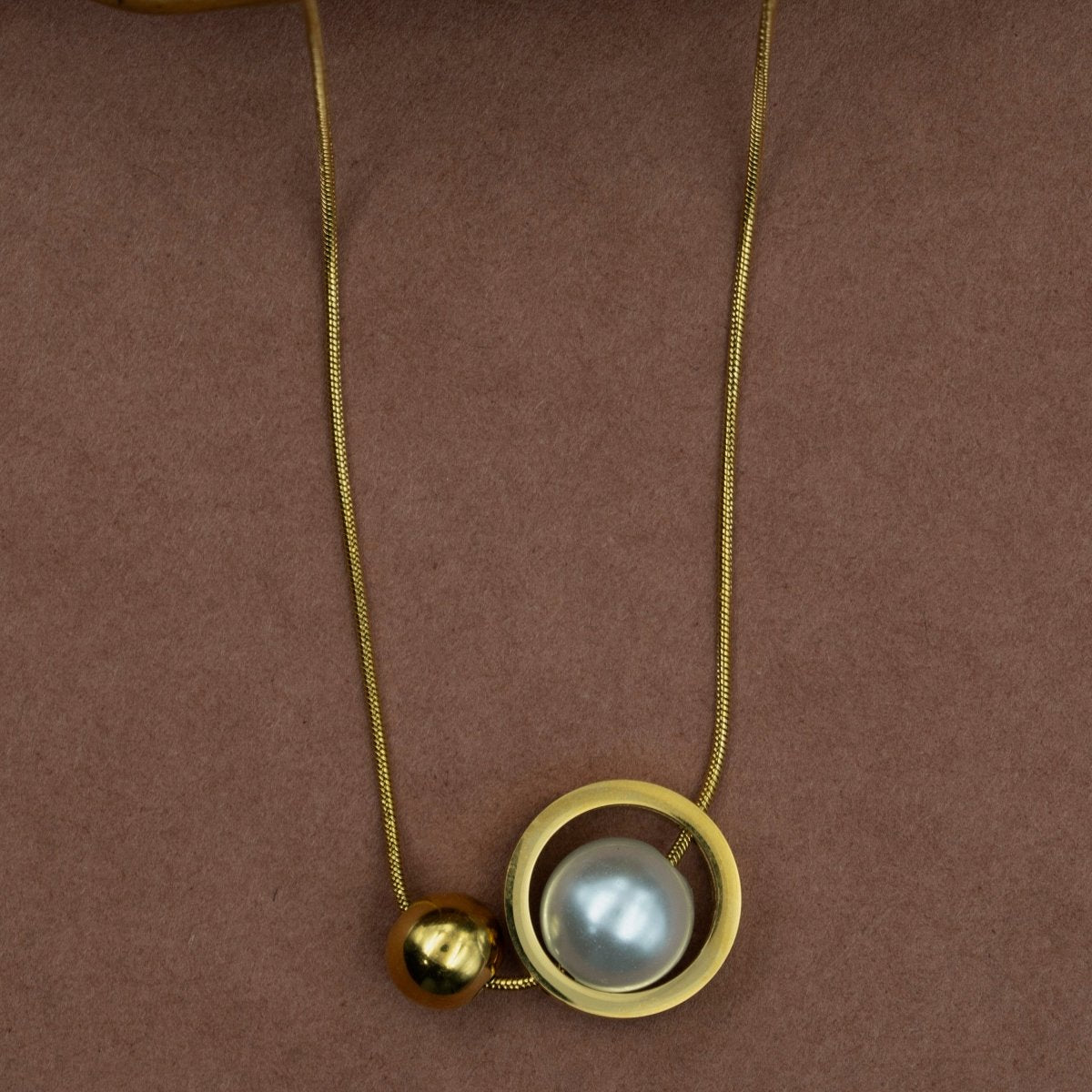 Artklim Gold Plated White Pearl Pendant Necklace