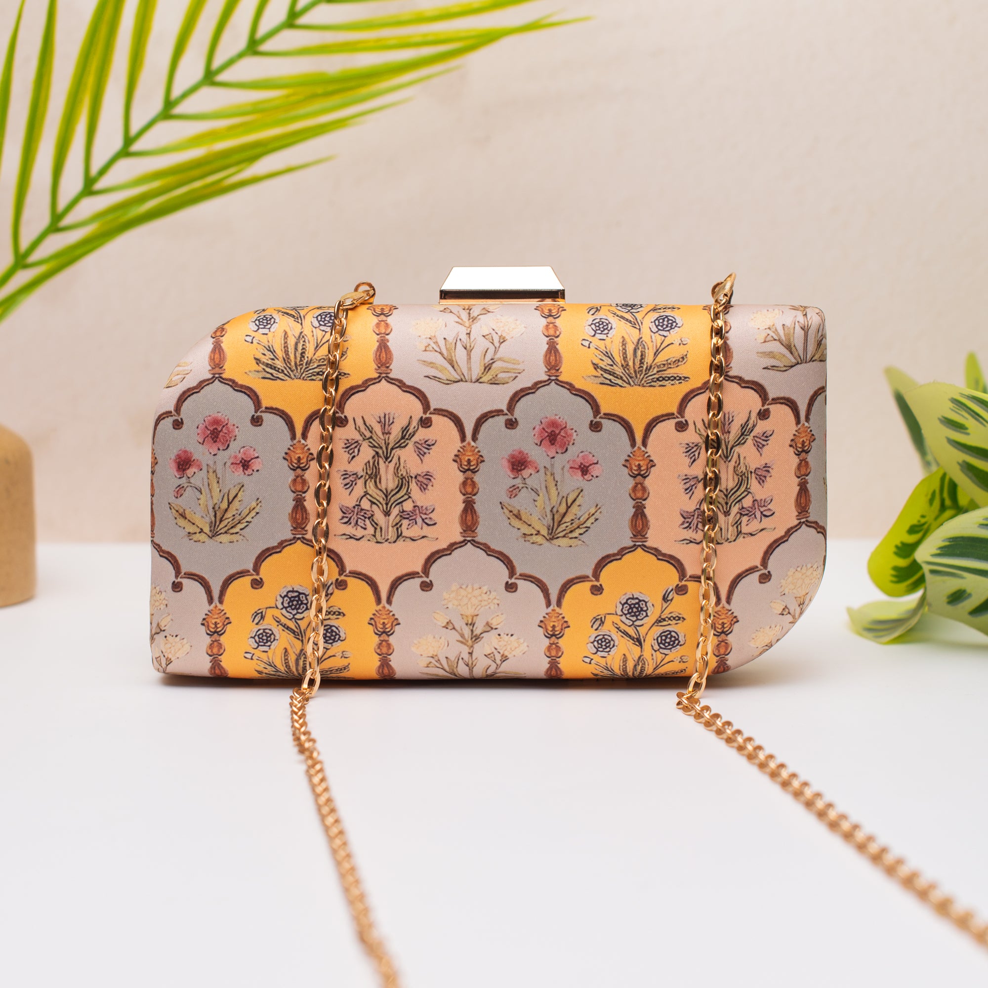 Artklim Golden Haveli Printed Clutch
