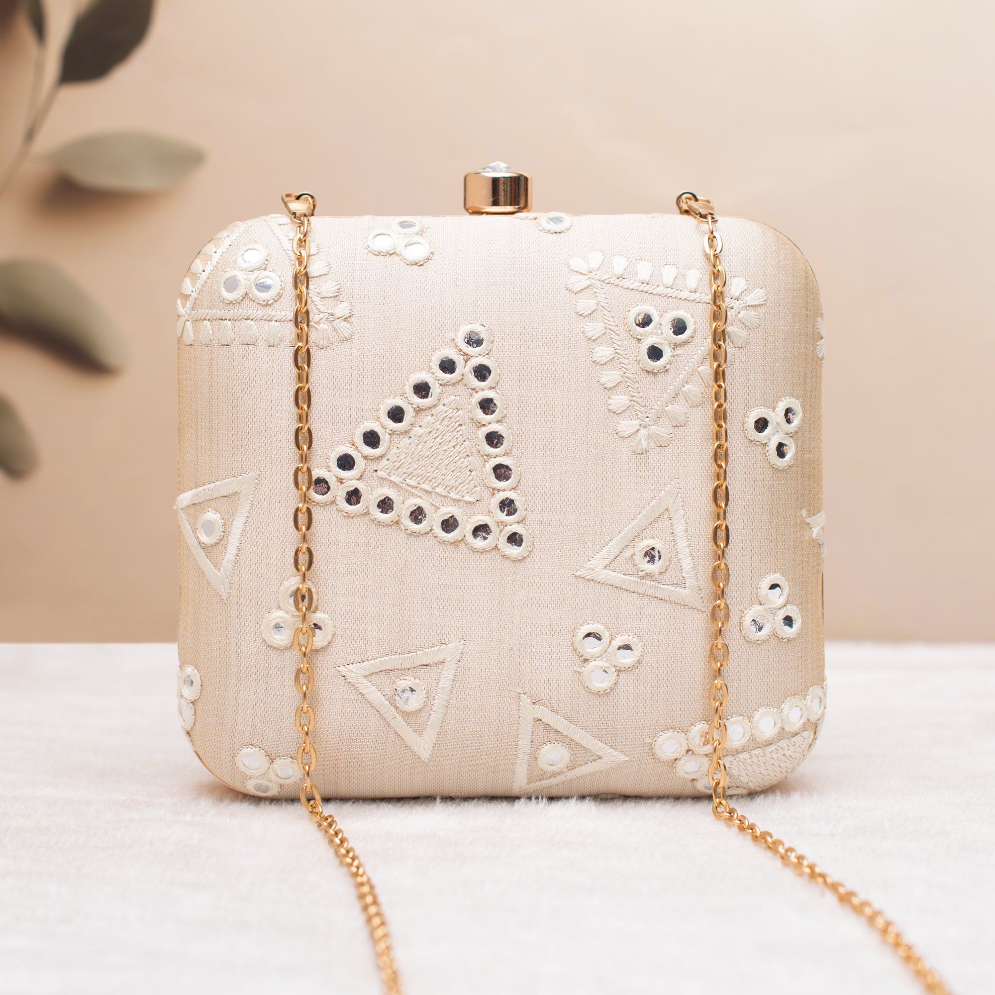 Artklim Beige With Mirror & Triangle Embroidery Clutch