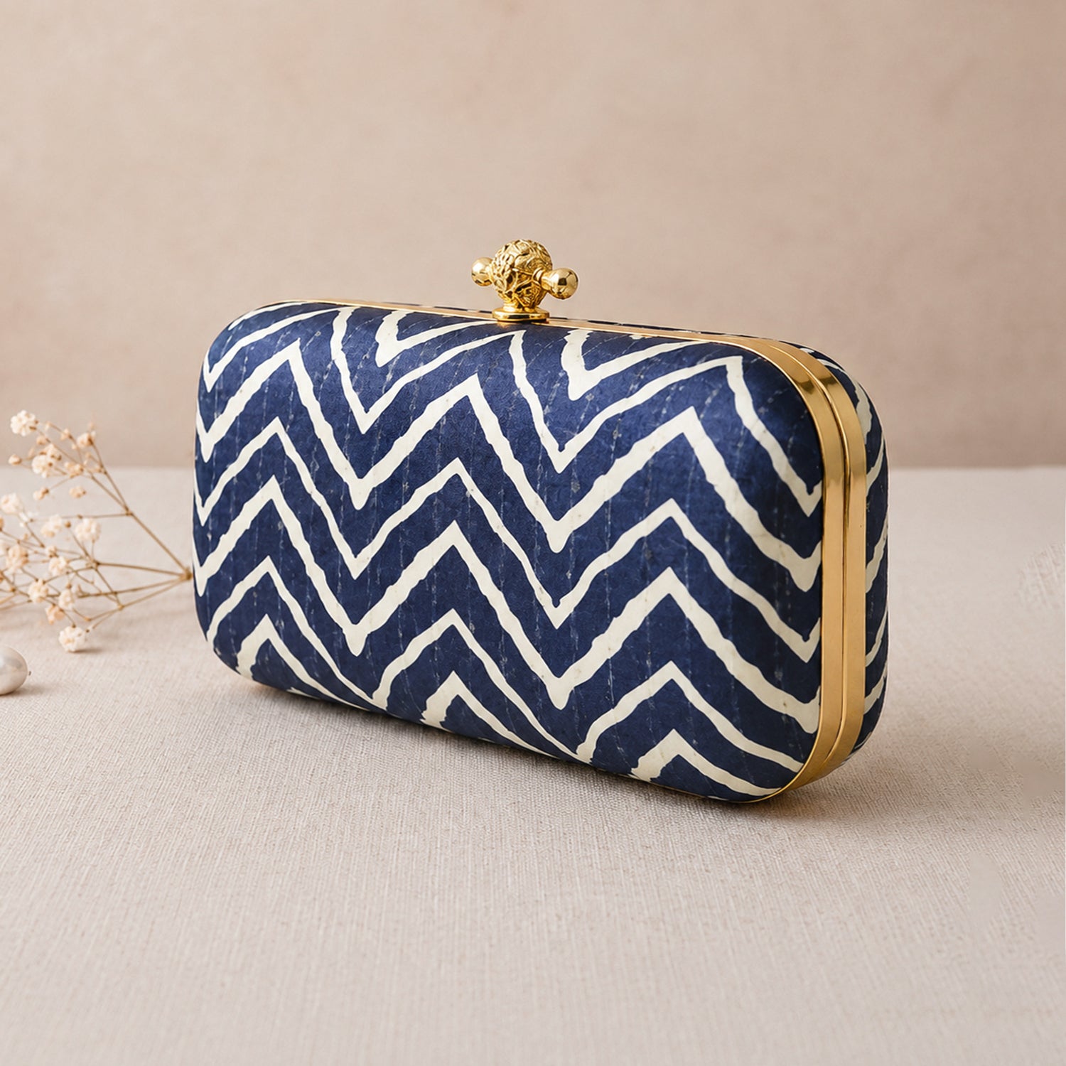 Artklim Elegant Navy Patterned Party Clutch