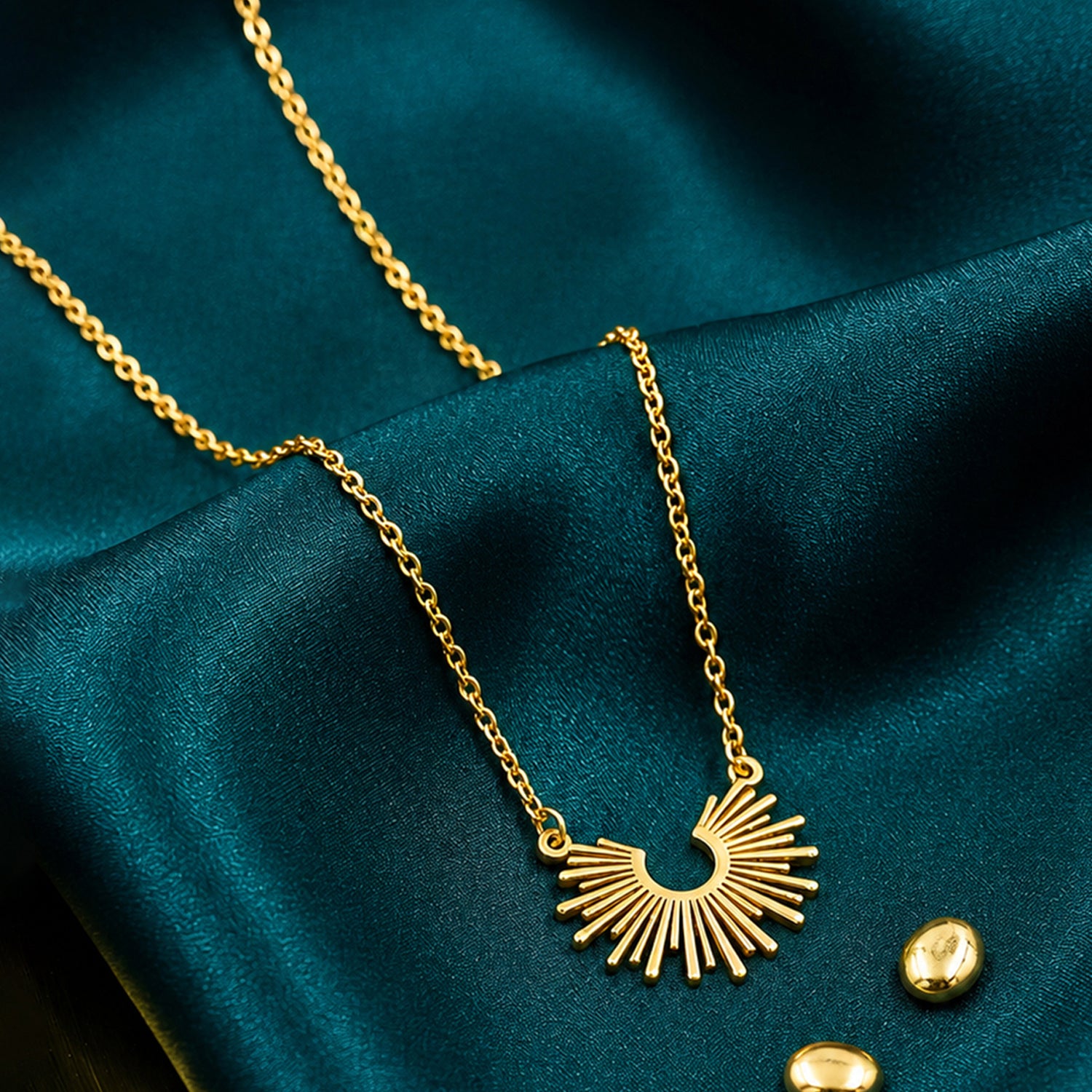 Artklim Radiant Sunburst Statement Anti-Tarnish Pendant Necklace