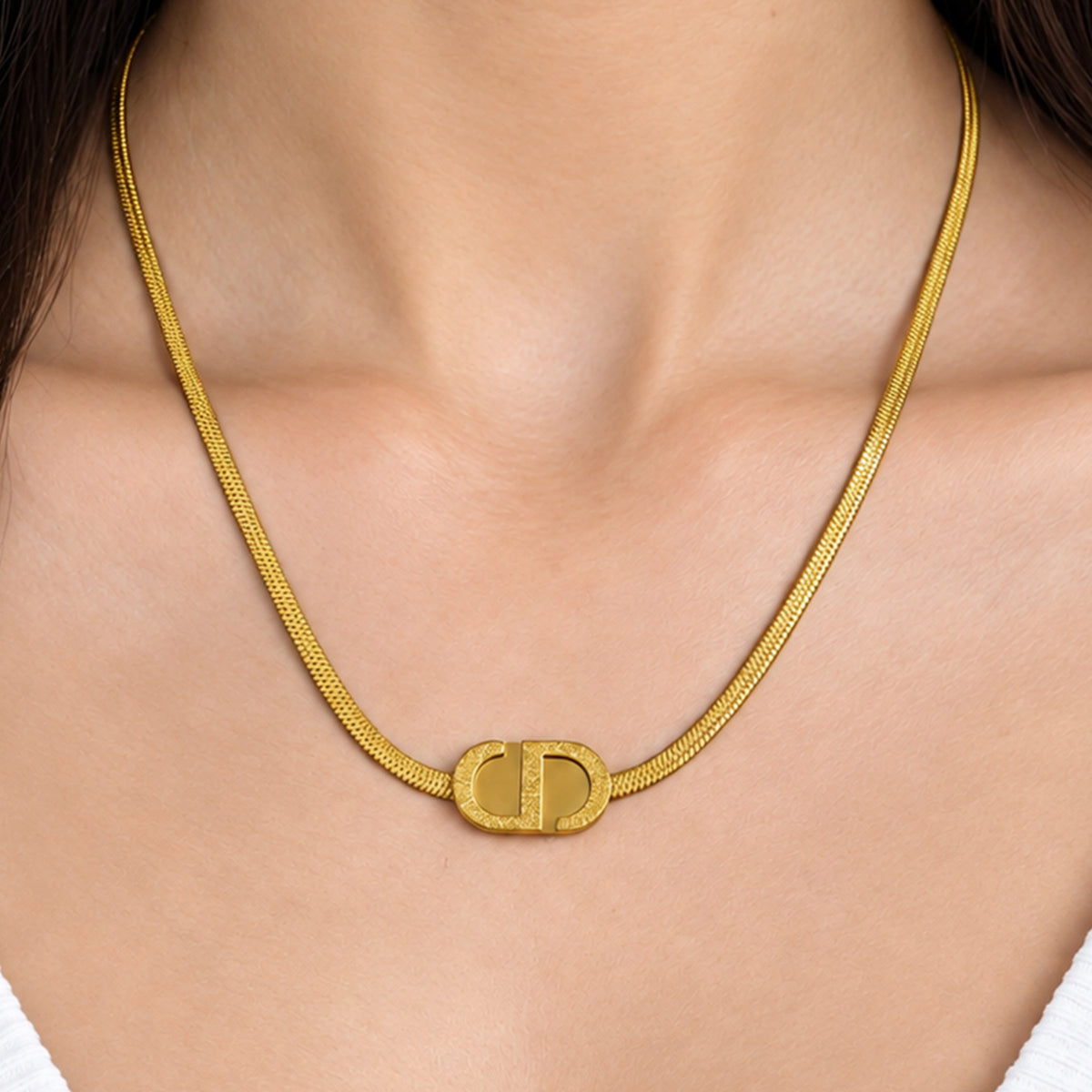 Artklim Elegant Gold Link Chain Anti-Tarnish Pendant Necklace