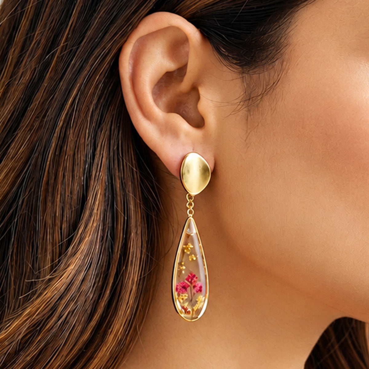 Artklim Elegant Red Floral Teardrop Gold-Tone Anti-Tarnish Earring