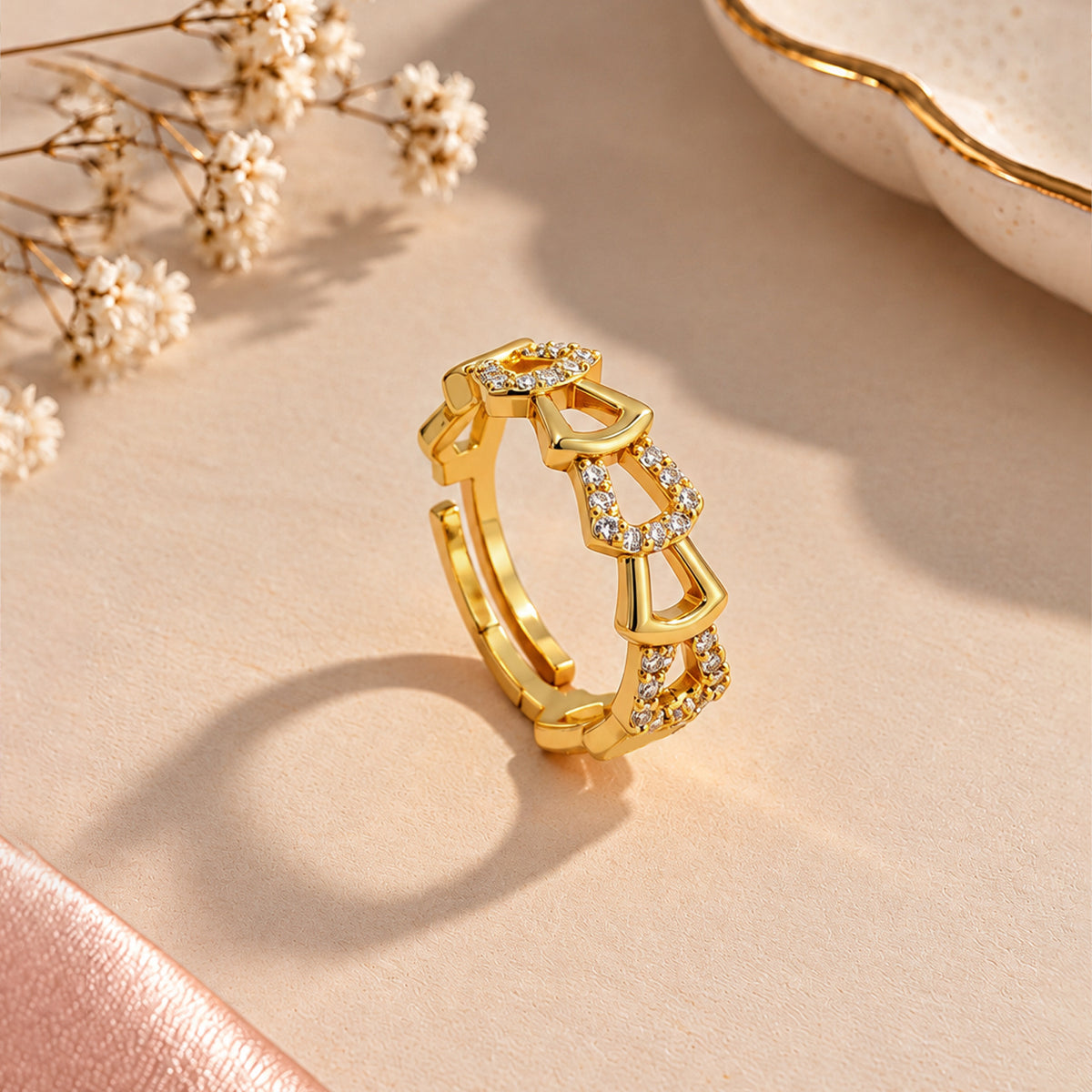 Artklim Luxe Crystal Loop Gold-Tone Anti-Tarnish Ring