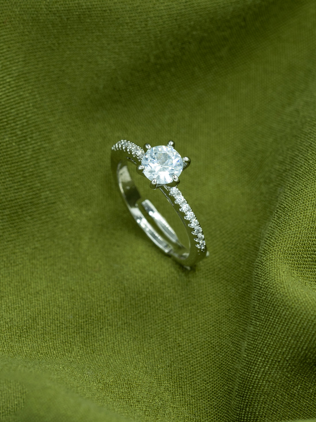 Artklim Sliver- Tone Solitaire Shine Anti-Tarnish Ring