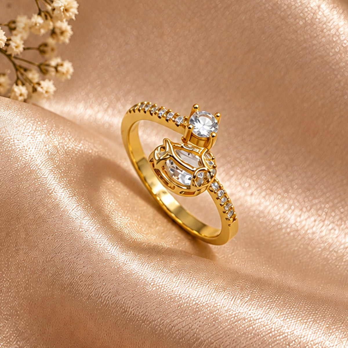 Artklim Elegant Heart Solitaire Crystal Gold-Tone Statement Anti-Tarnish Ring