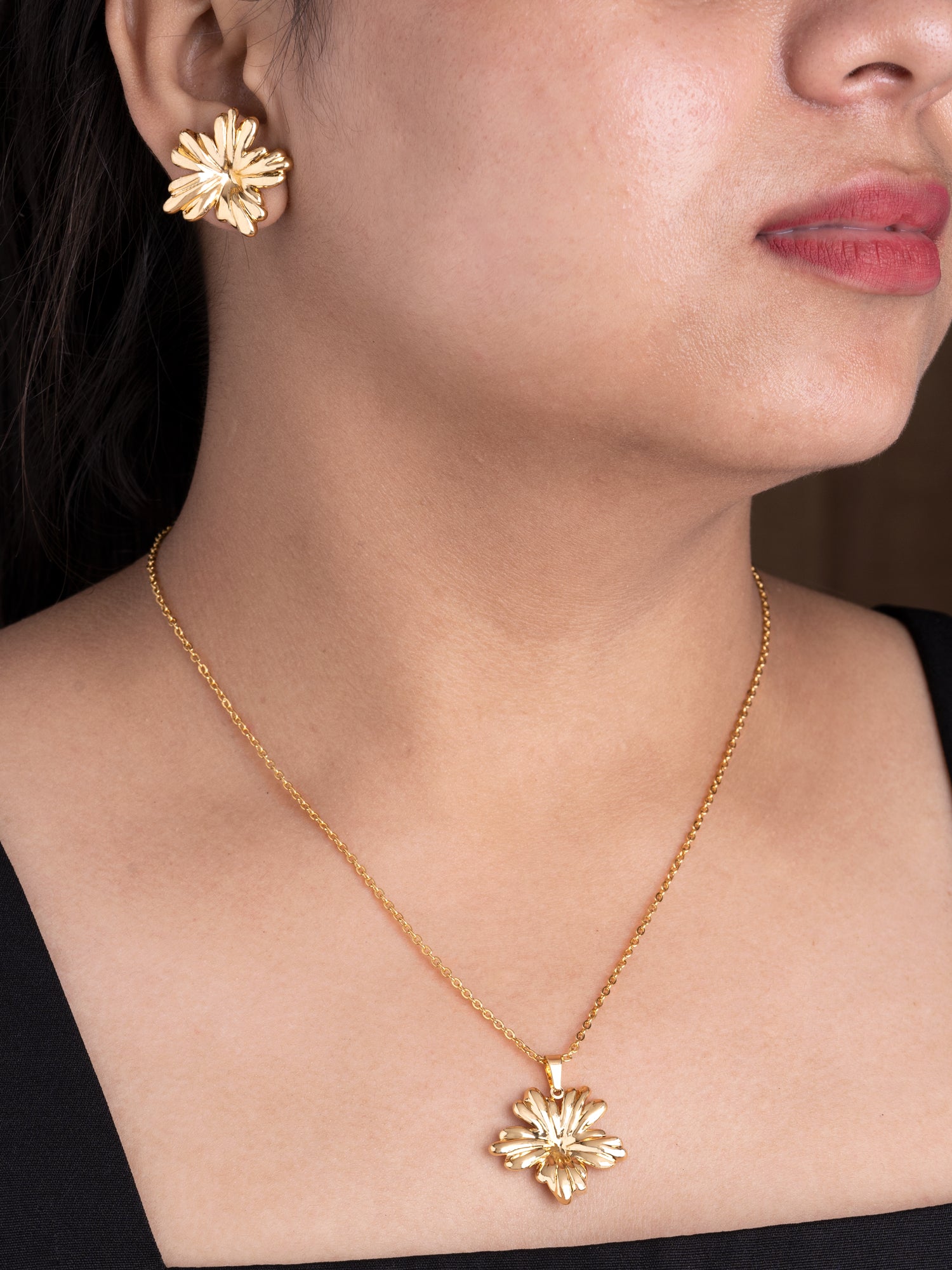 Artklim Liquid Wave Gold plated Jewelry Set