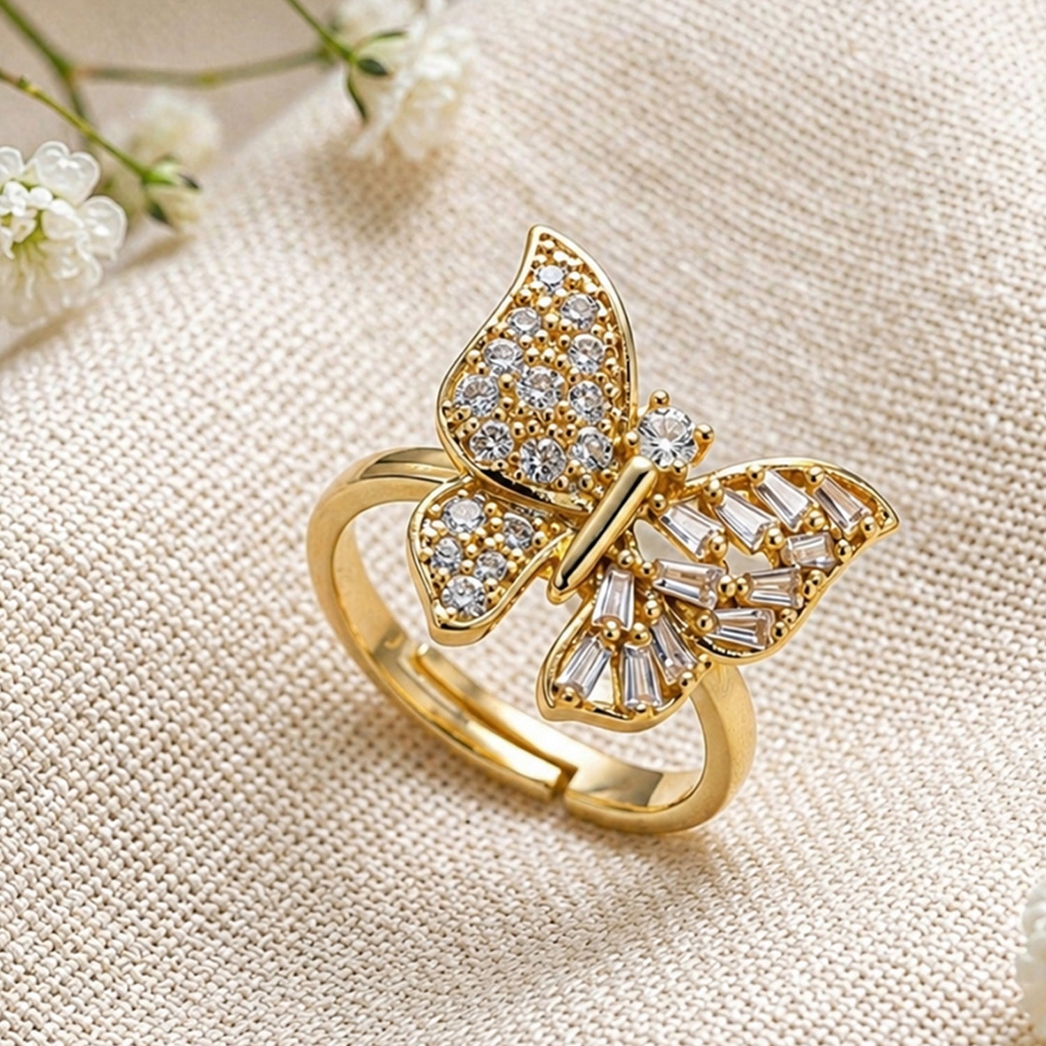 Artklim Elegant Butterfly Crystal Design Anti-Tarnish Ring