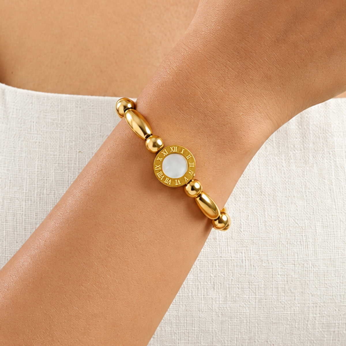 Artklim Luxe Roman Dial Beaded Gold-Tone Anti-Tarnish Bracelet