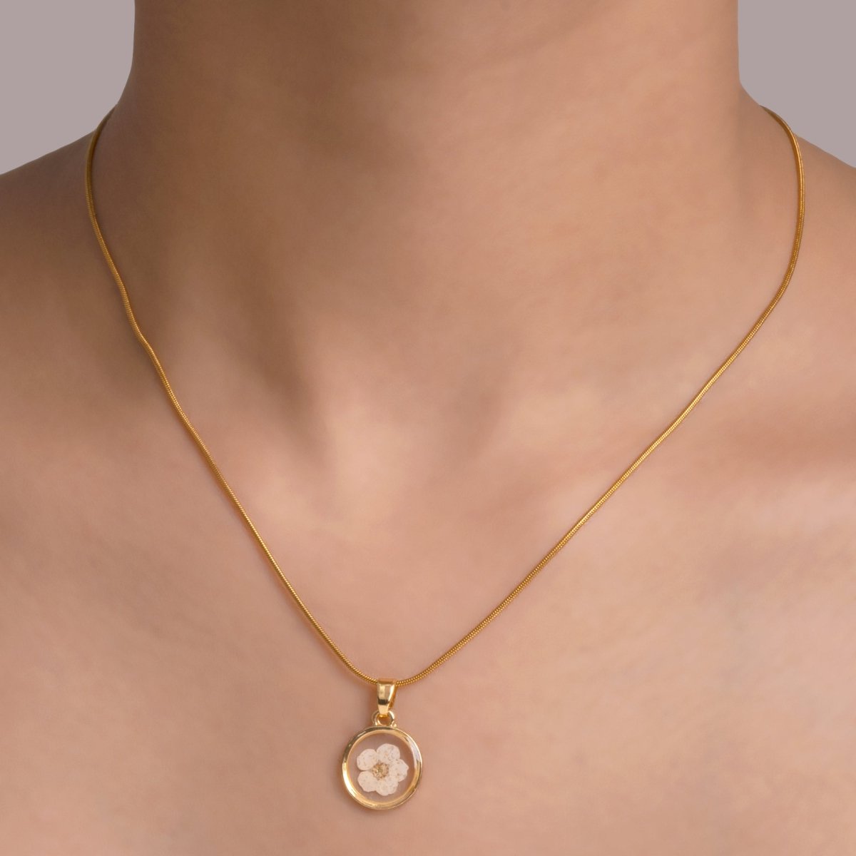 Artklim Gold Plated Clover Leaf Pendant Necklace