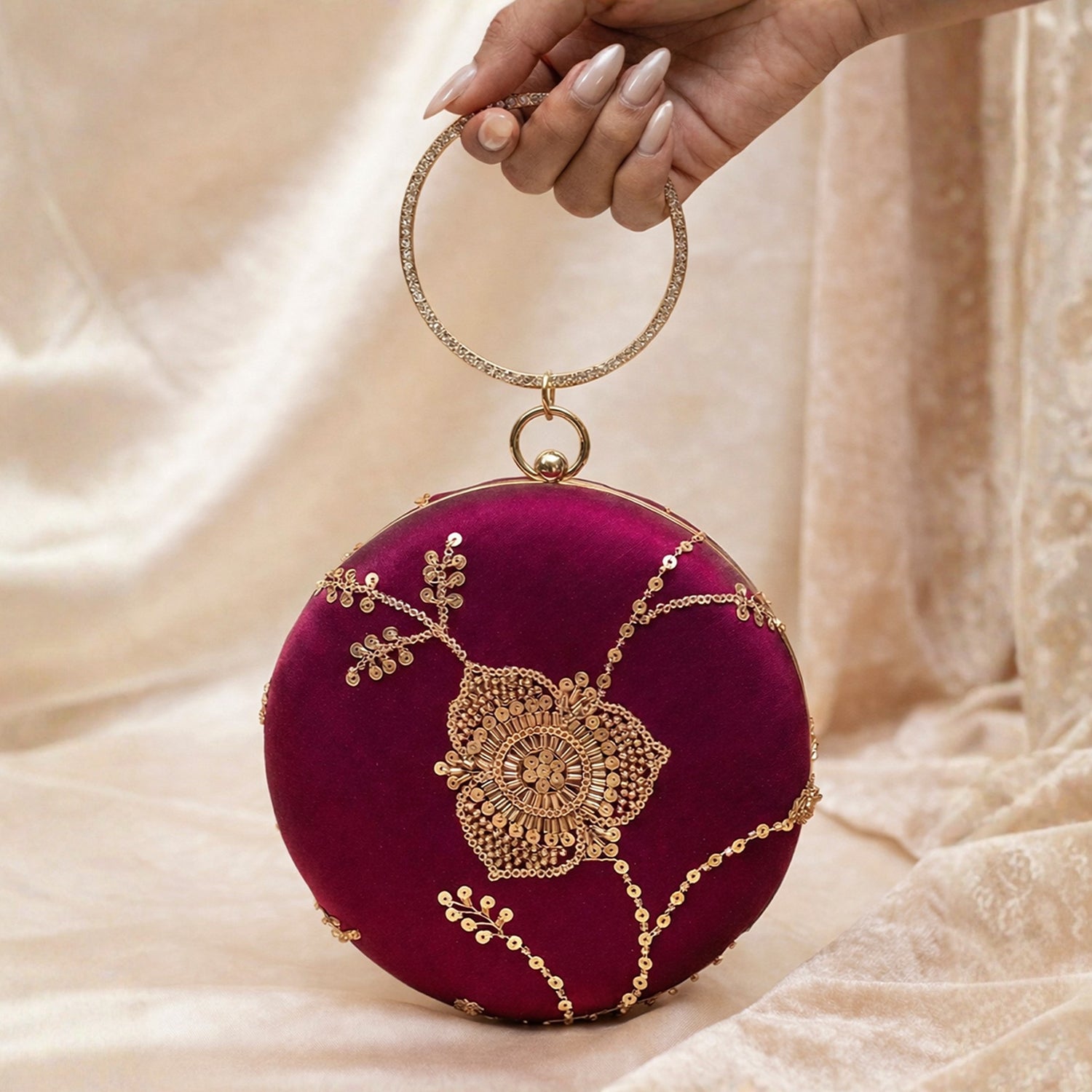 Artklim Crimson Bloom Round Clutch
