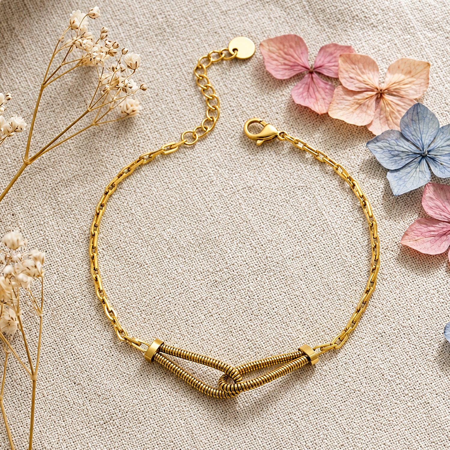 Artklim Minimalist Gold Knot Link Anti-Tarnish Bracelet