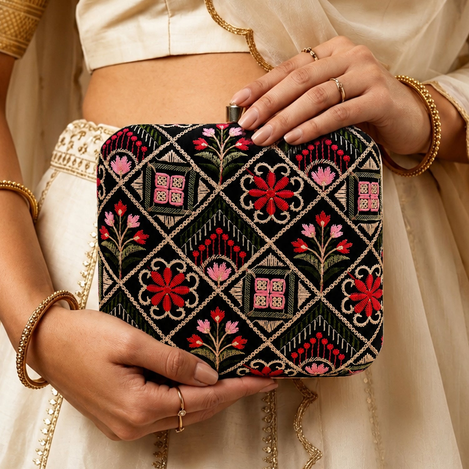 Artklim Black Floral Embroidered Ethnic Designer Clutch