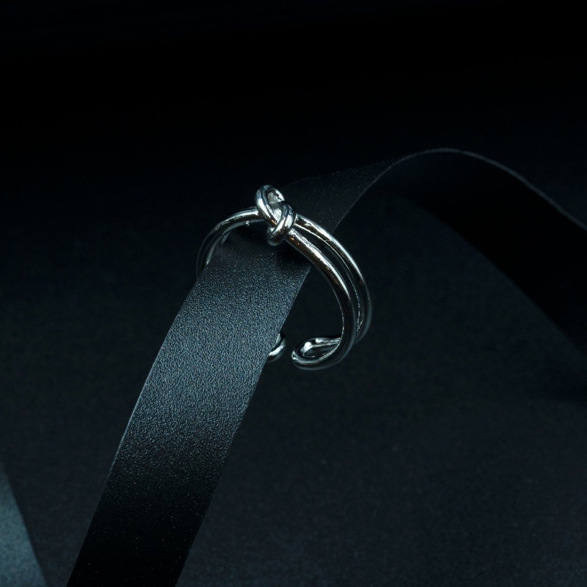 Artklim Designer Knot Silver Plated Ring