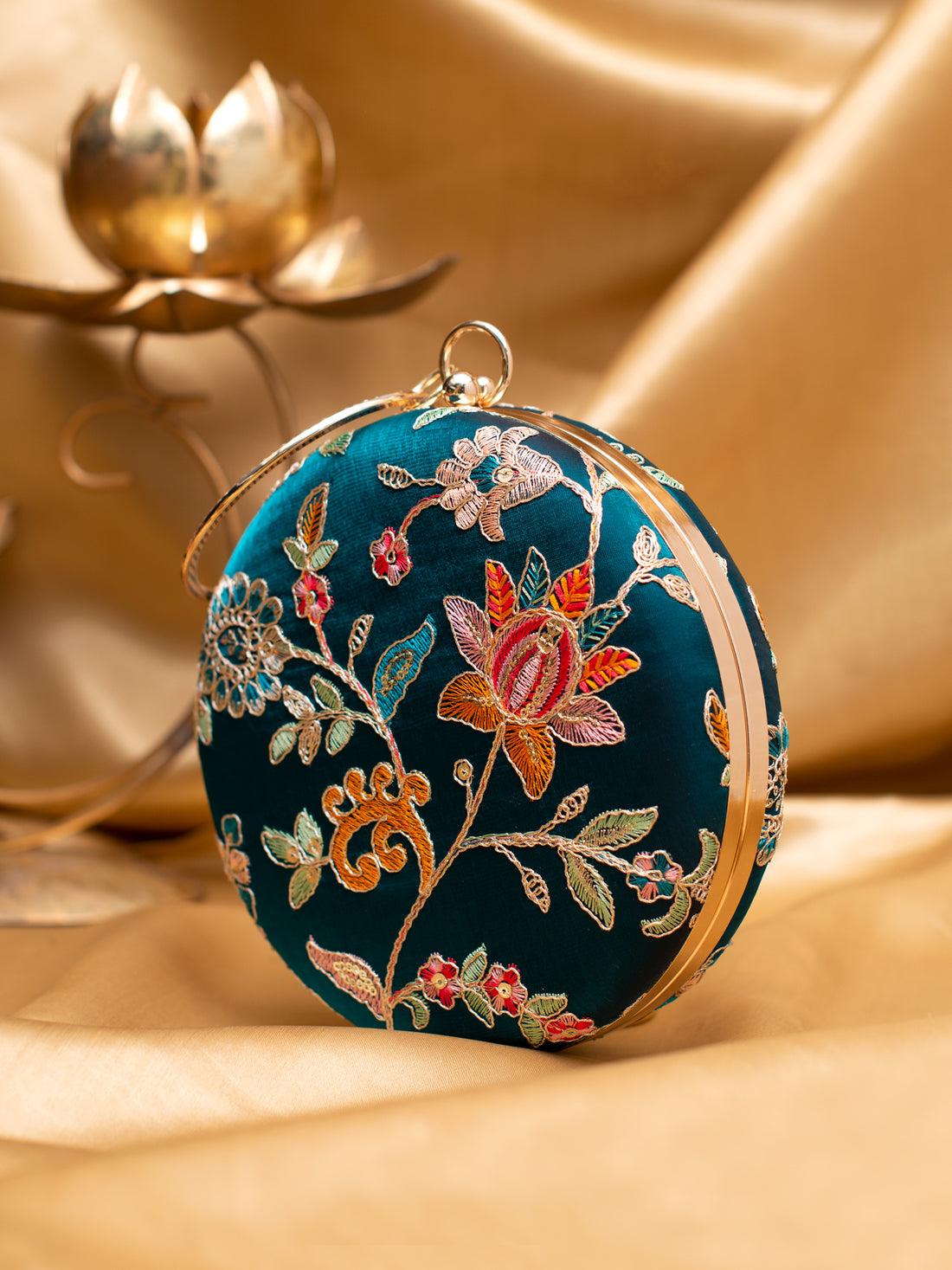 Artklim Emerald Garden Round Clutch
