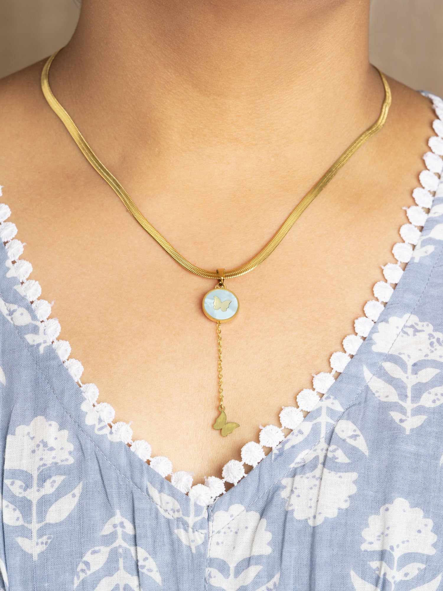Artklim Golden Flutter Charm Necklace