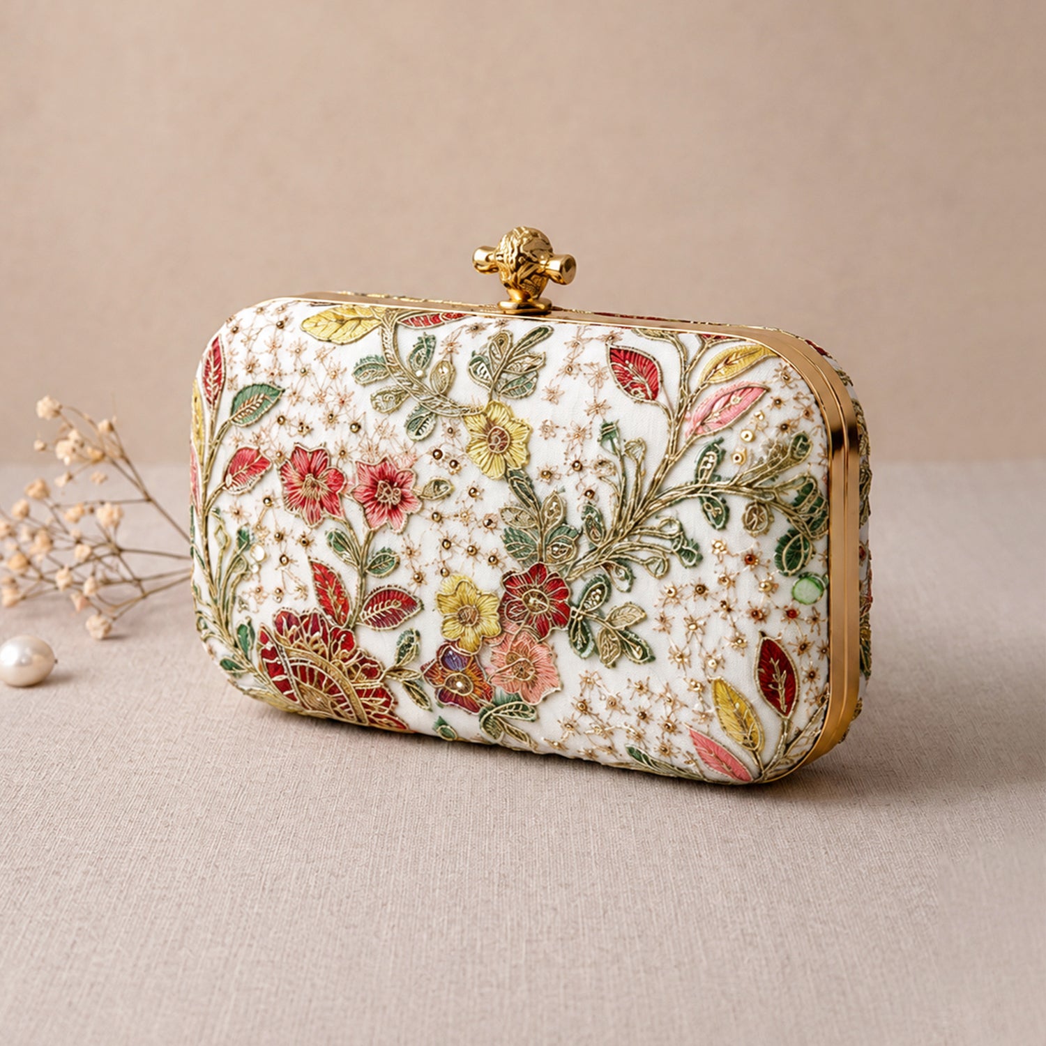 Artklim Elegant Floral Embroidered Clutch