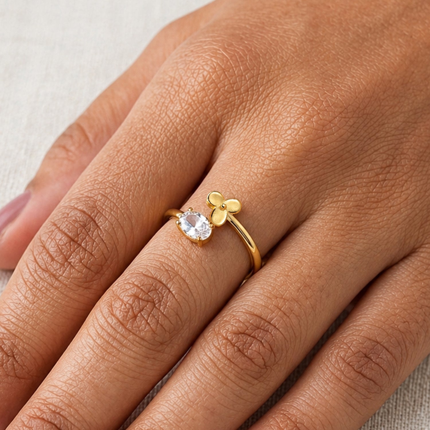 Artklim Gold Floral Grace OpenAnti-Tarnish Ring