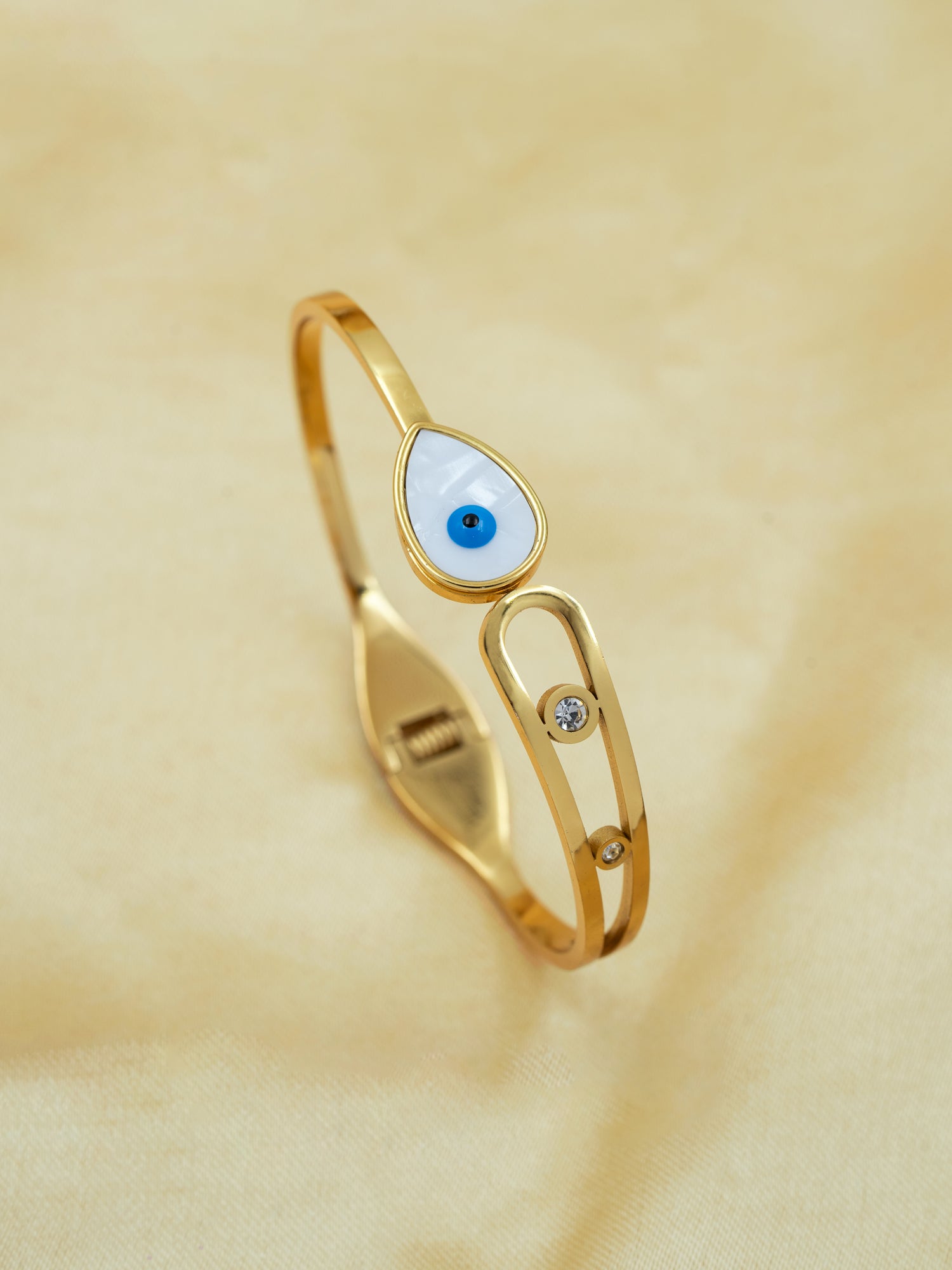 Artklim Celeste Eye Charm bracelet