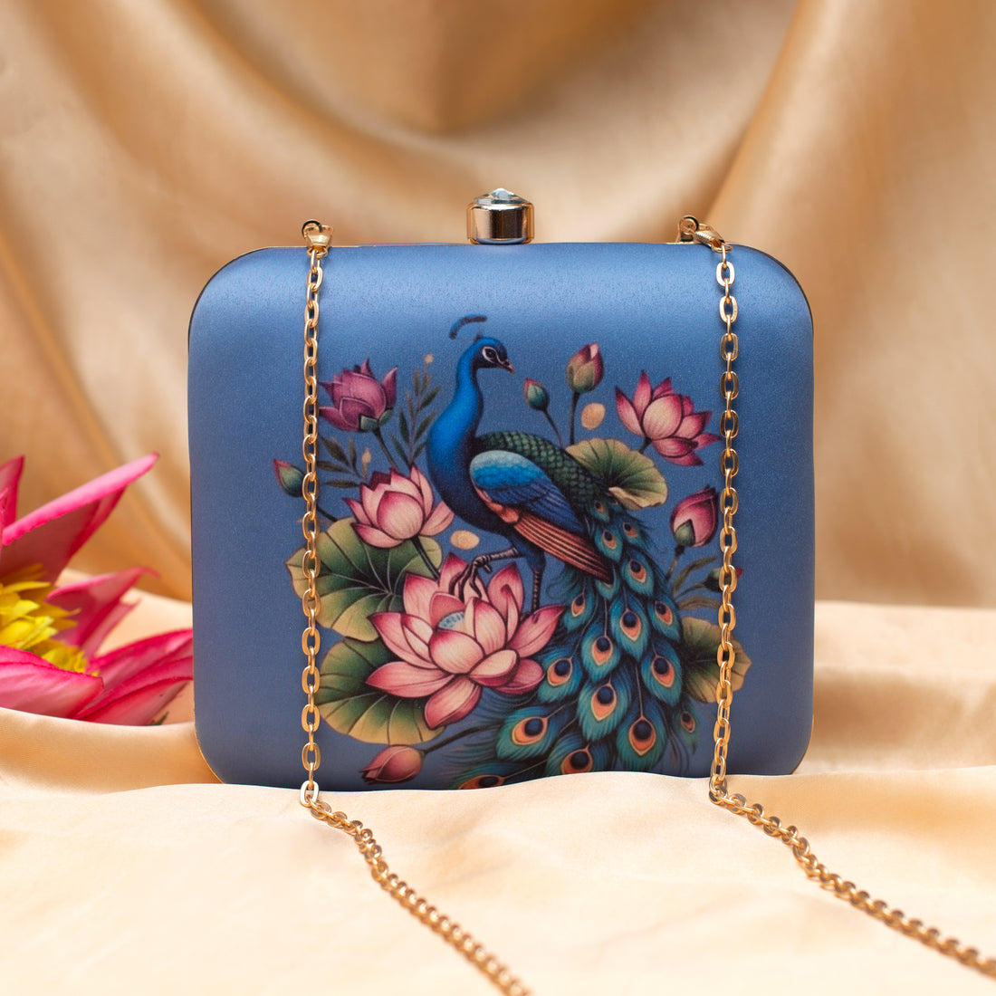Artklim Blue Peacock Printed Clutch