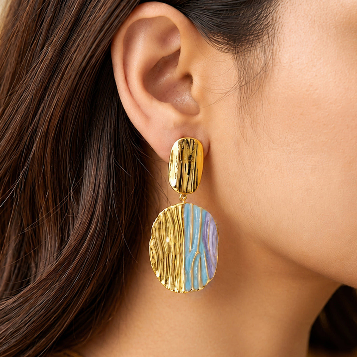 Artklim Elegant Blue & Lavender Textured Gold-Tone Anti-Tarnish Earring