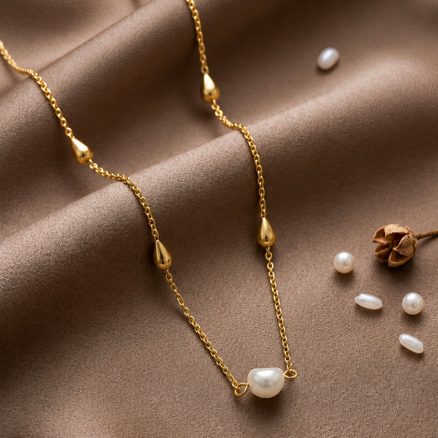 Artklim Elegant Pearl Drop Gold Anti-Tarnish Pendant Necklace