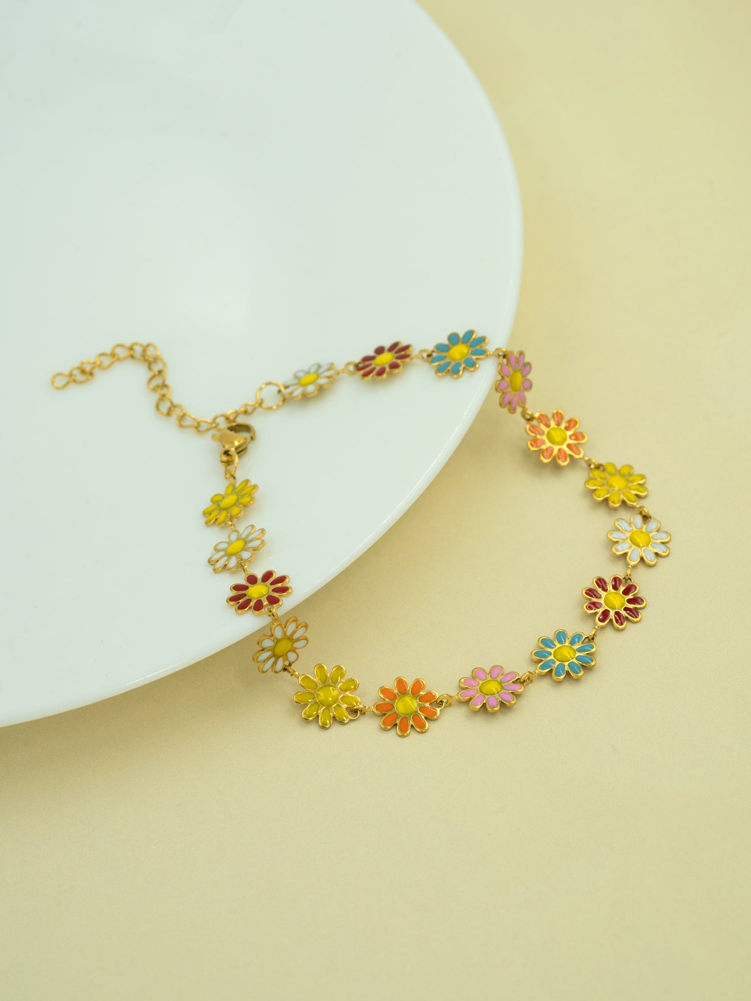 Artklim Gold Plated Multicolor Daisy Bloom Anti Tarnish Anklet