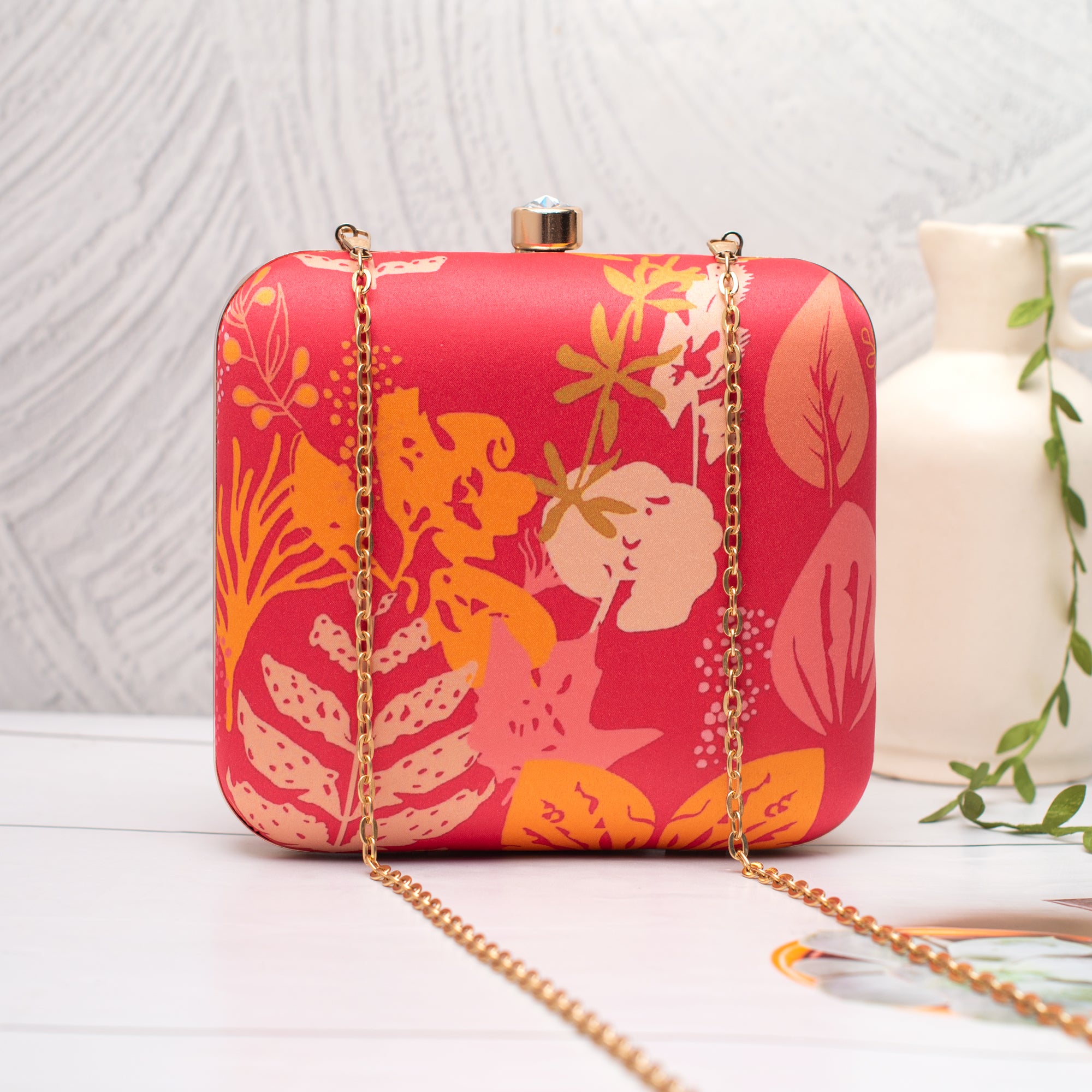 Artklim Pink–Orange Tropical Portrait Clutch