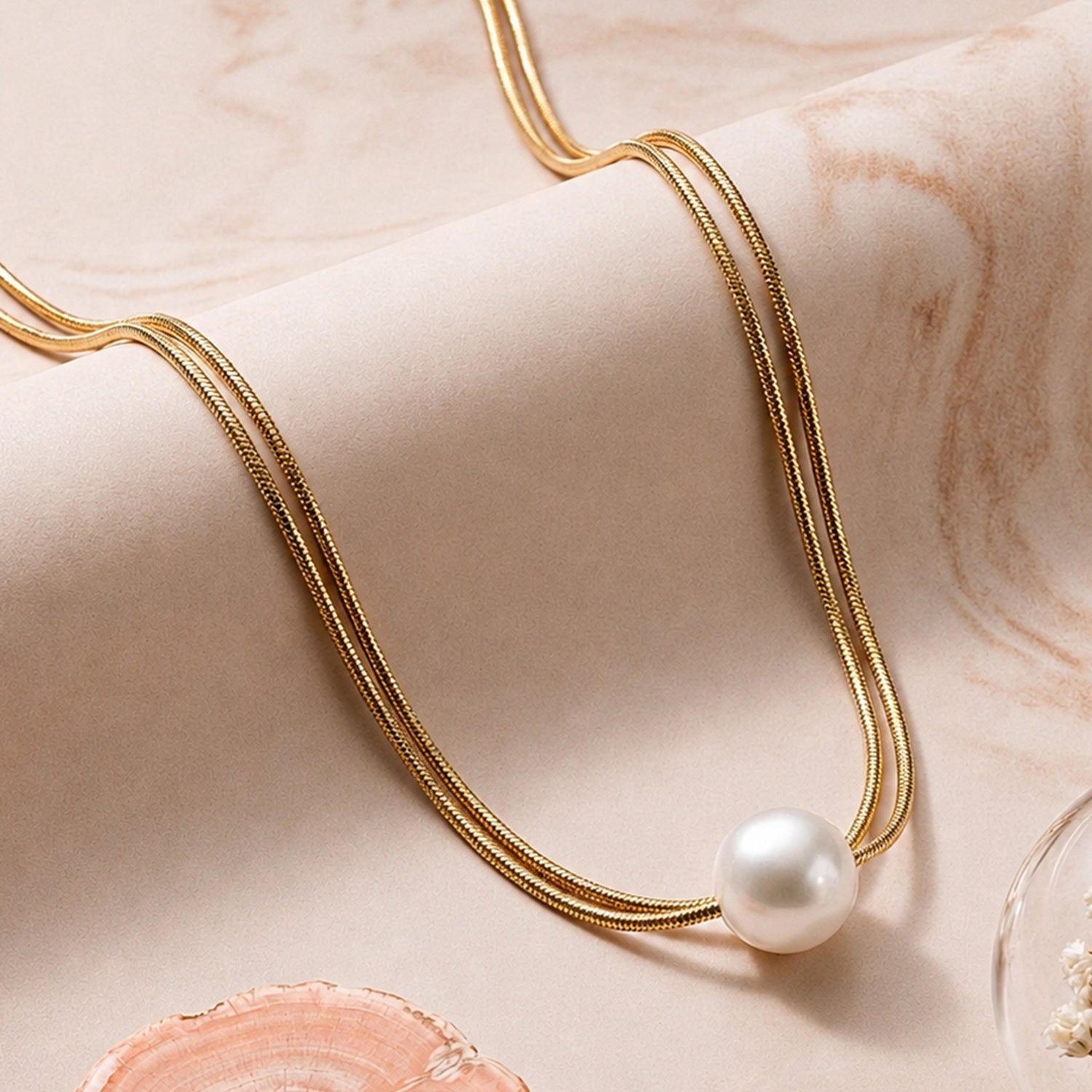 Artklim Elegant Golden Pearl Harmony Anti-tarnish Necklace