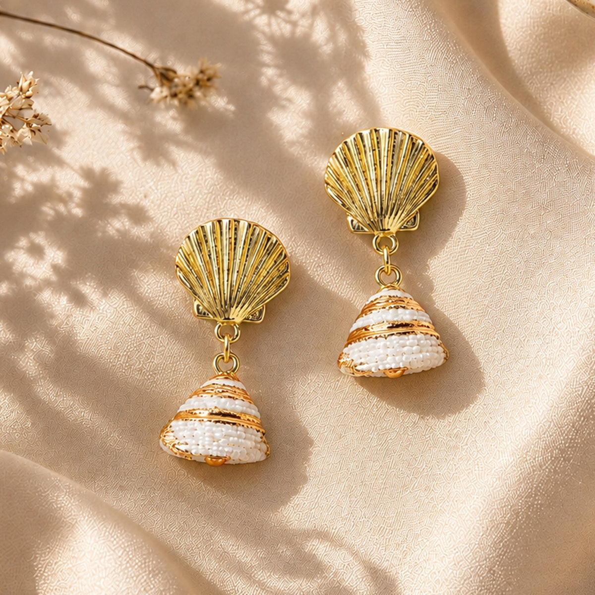 Artklim Elegant Shell Drop Gold-Tone Anti-Tarnish Earring